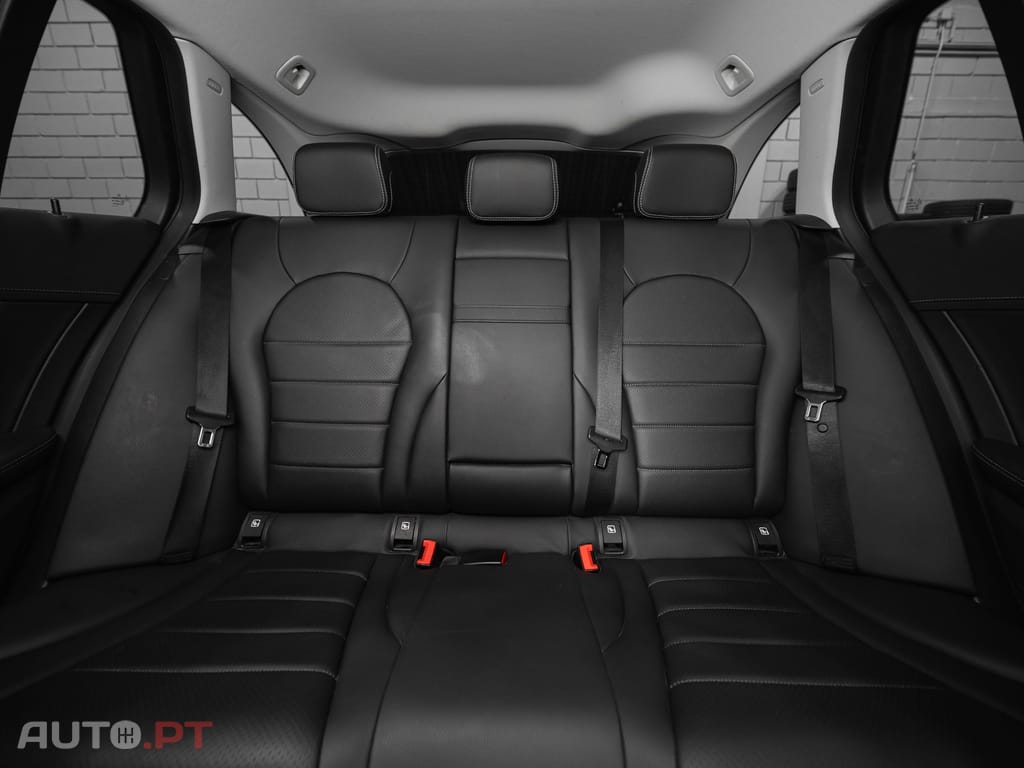 Mercedes-Benz C 300 de AMG Line