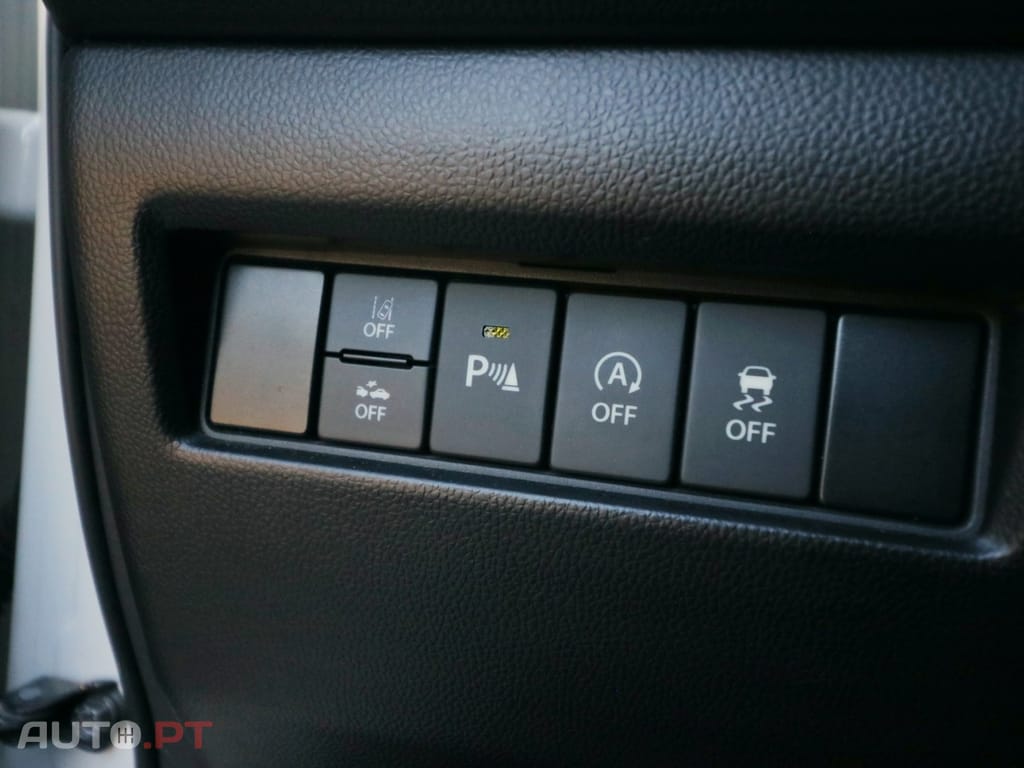 Suzuki Swift HYBRID Sport