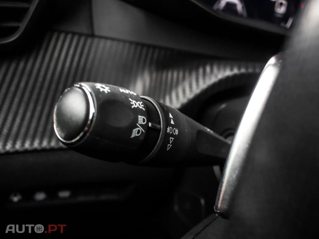 Peugeot 2008 1.5 BlueHDi GT Line EAT8