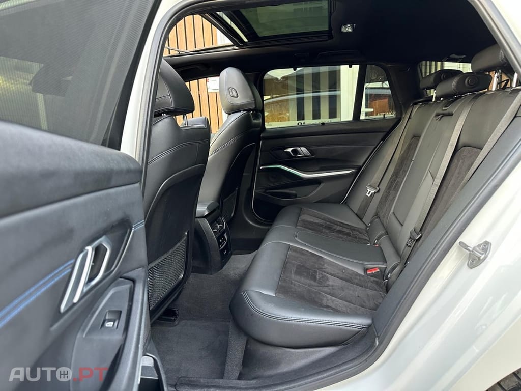 BMW 320 e Touring Pack M Auto