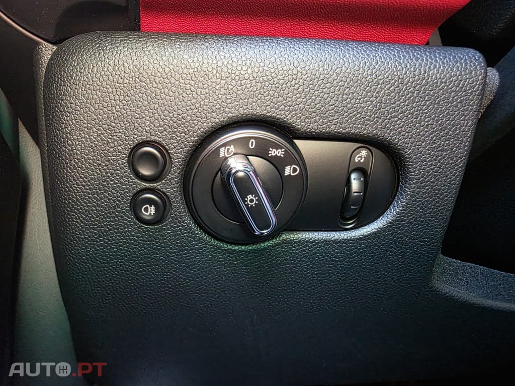 MINI Cooper John Cooper Works