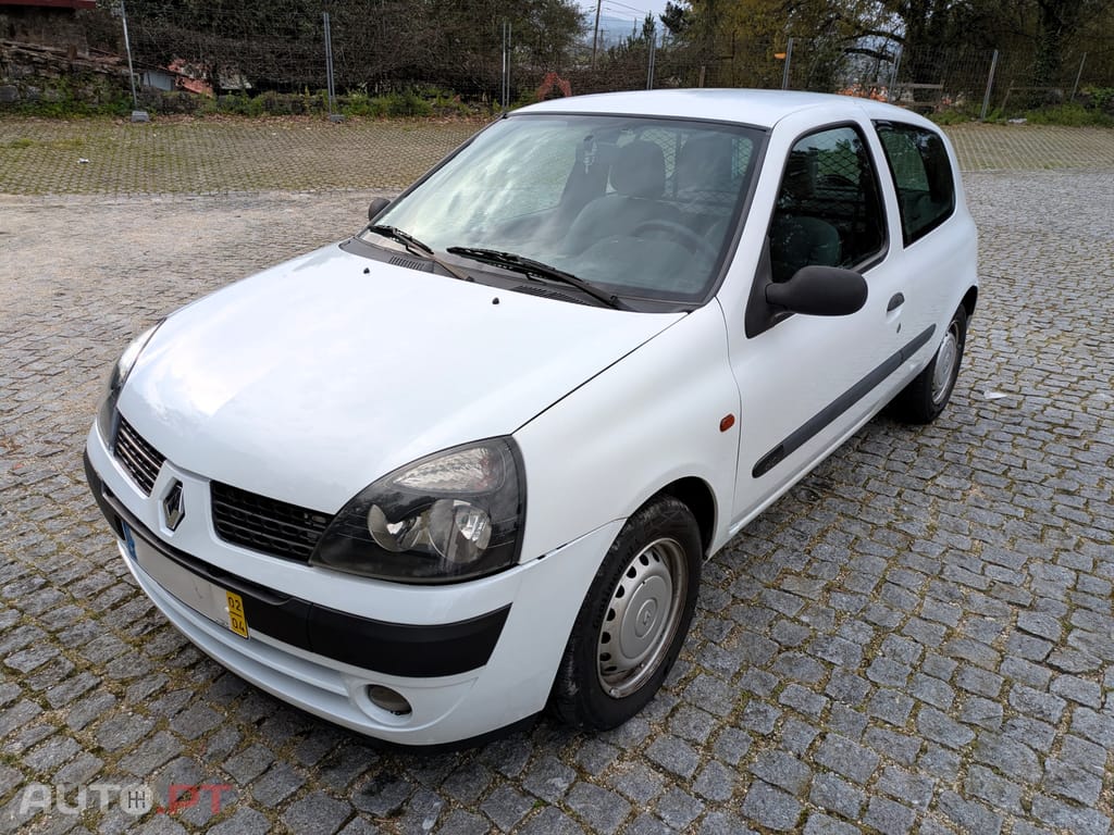 Renault Clio II Fase II Societé 1.5 dCi