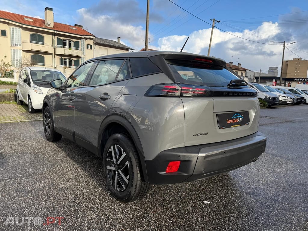 Peugeot 2008 1.2 PureTech Style