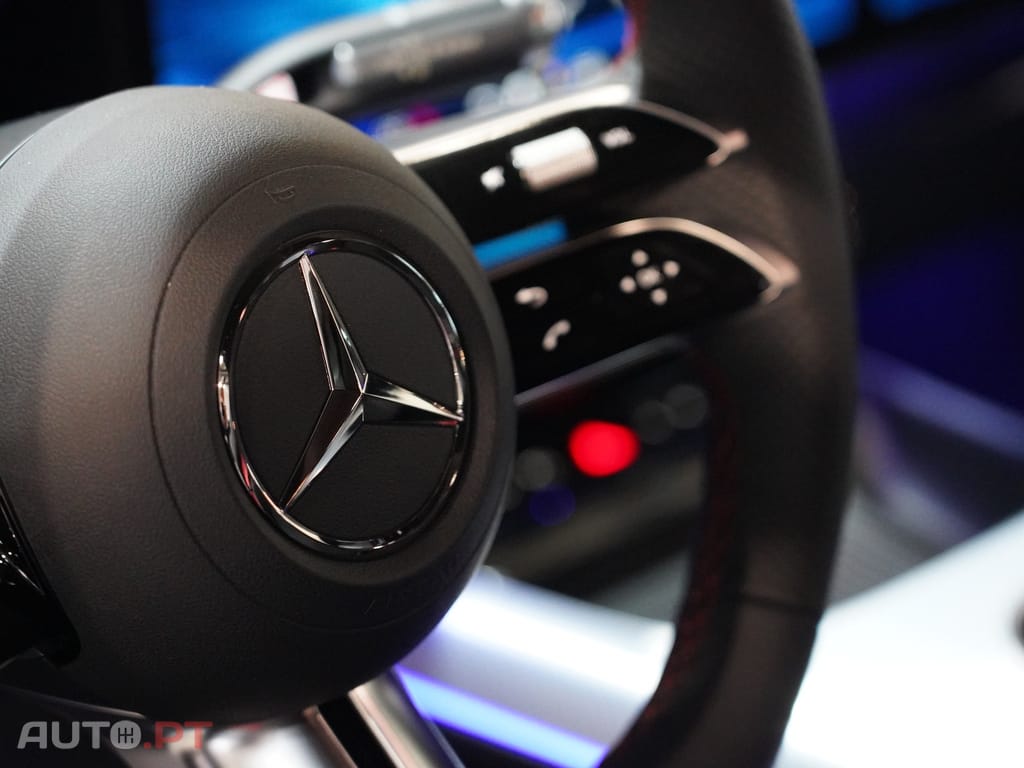 Mercedes-Benz CLA 250 com tecnologia EQ