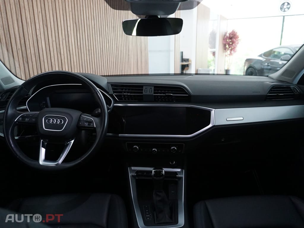 Audi Q3 45 TFSIe S tronic
