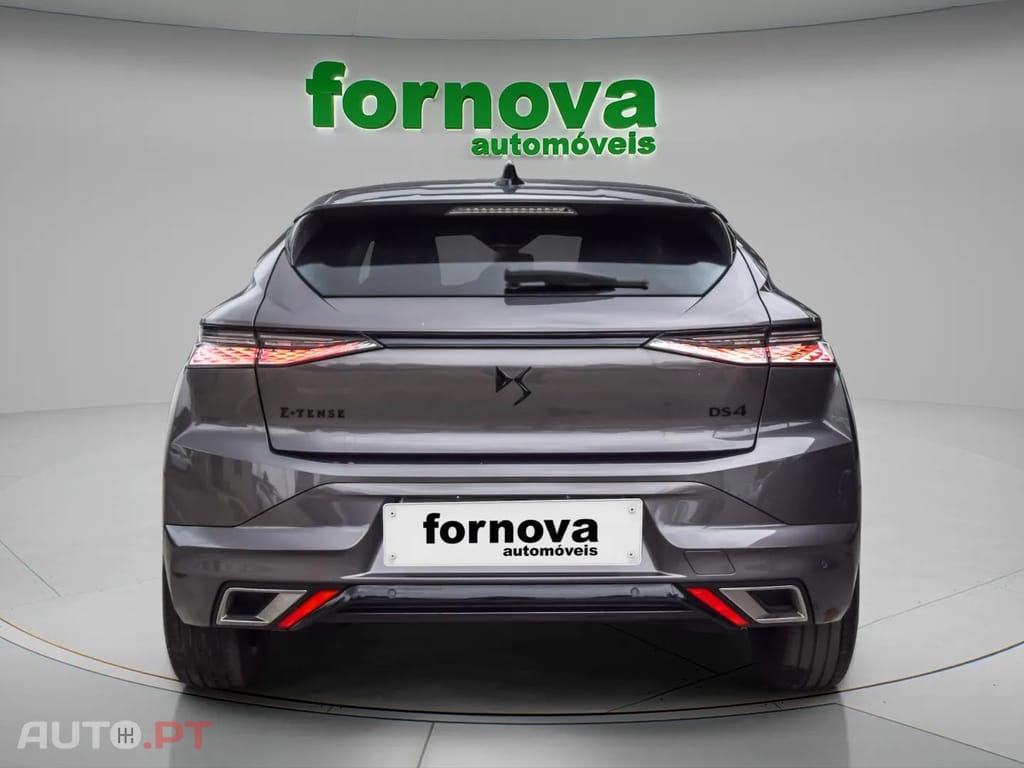 DS DS4 E-Tense Performance Line EAT8