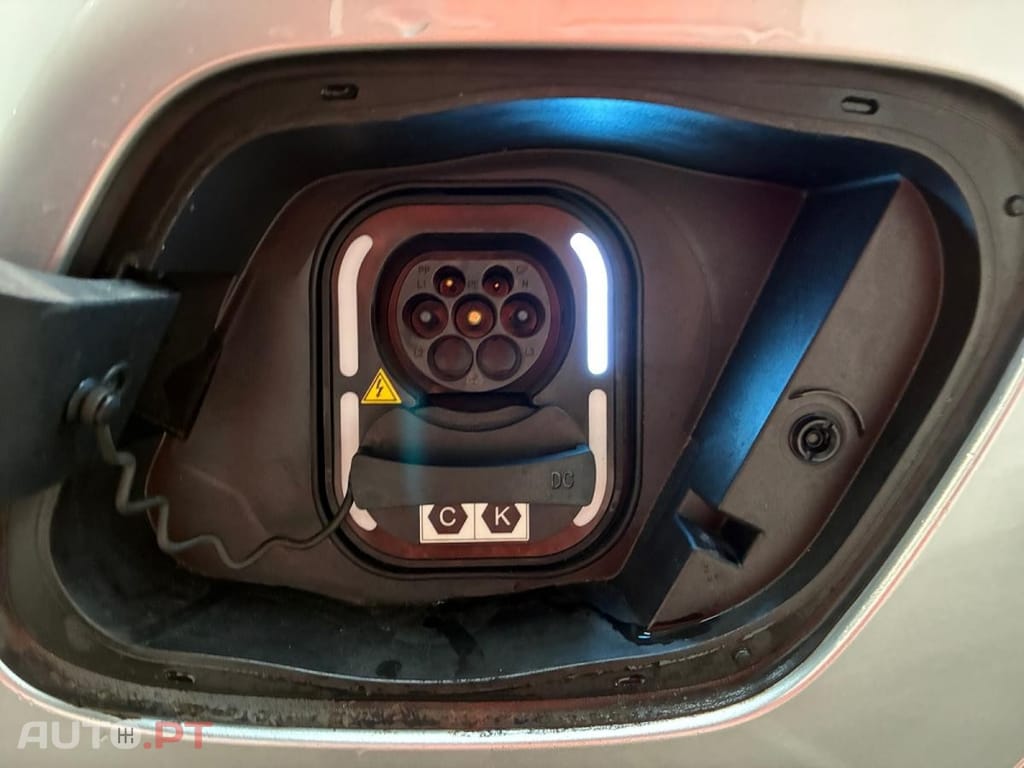 MG MG4 51 kWh Standard