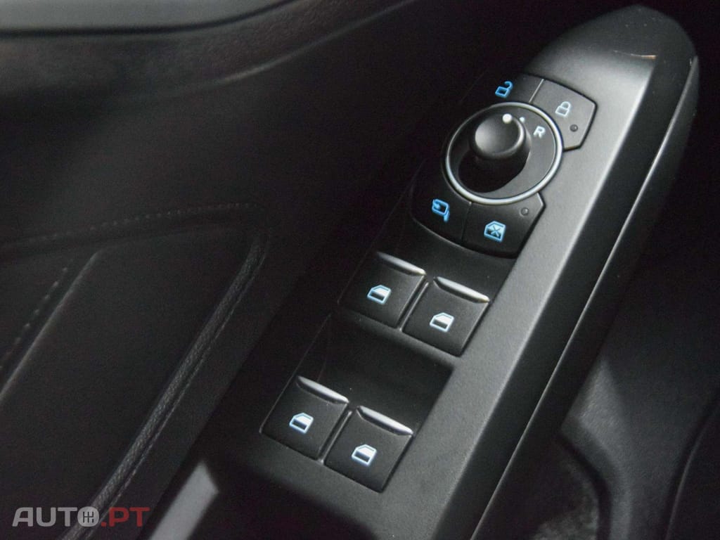 Ford Focus SW 1.0 EcoBoost ST-Line