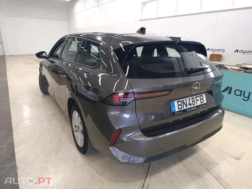 Opel Astra Sports Tourer 1.5 D Edition Aut.