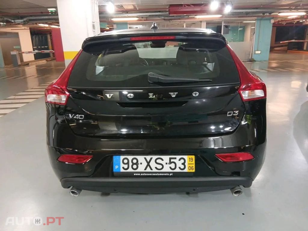 Volvo V40 2.0 D3 Momentum