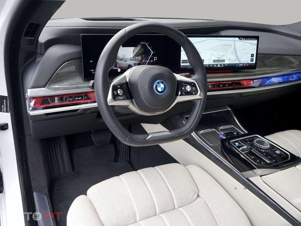 BMW i7 xDrive 60 I.V.A DEDUTÍVEL 