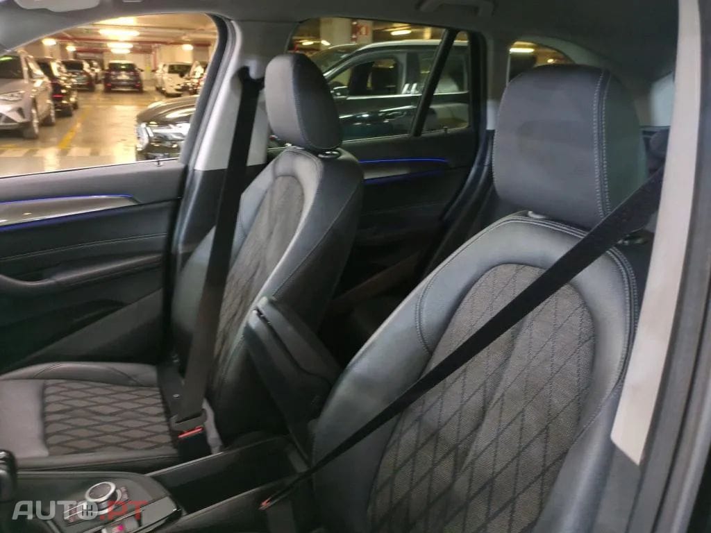 BMW X1 16 d sDrive Line xLine