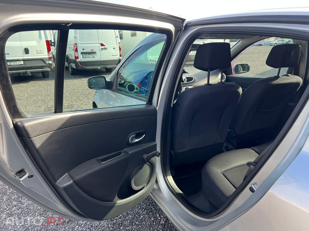 Renault Clio 1.2 16V Dynamique