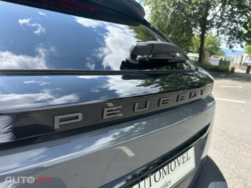 Peugeot E-2008 50 kWh GT Pack