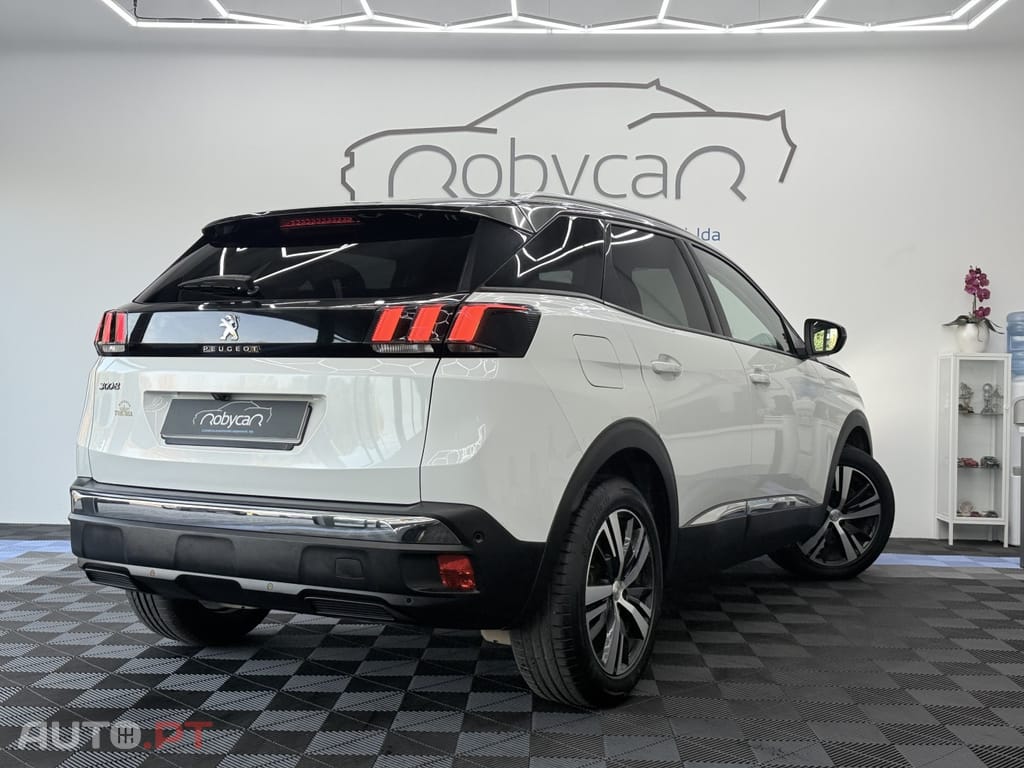Peugeot 3008 1.2 PureTech Allure Pack EAT8