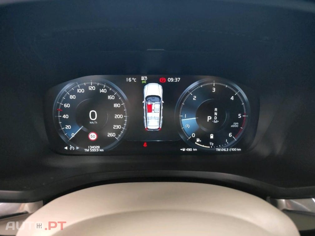 Volvo V60 Cross Country 2.0 B4 Geartronic