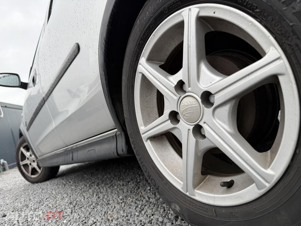 Opel Corsa 1.2 16V Enjoy