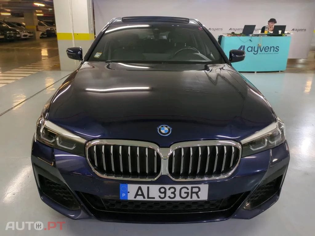 BMW 530 e Pack Desportivo M