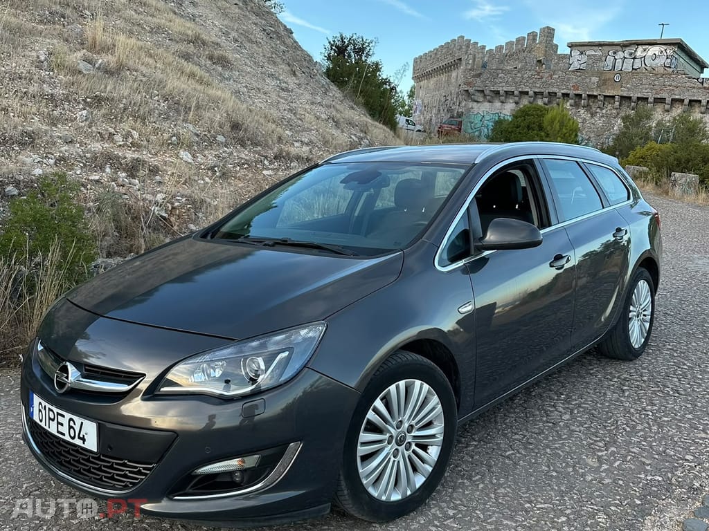 Opel Astra J