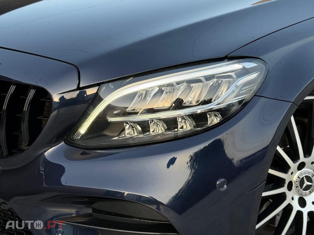 Mercedes-Benz C 220 AMG