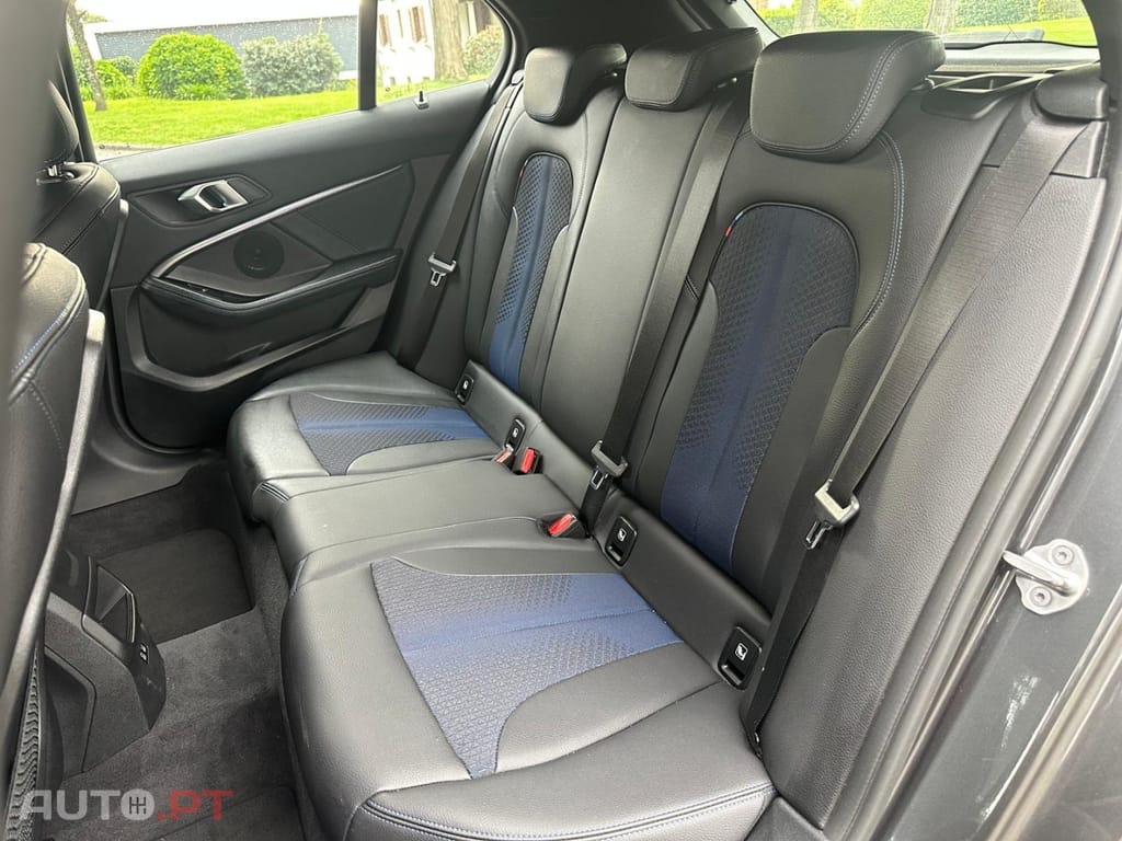 BMW 116 d Pack Desportivo M