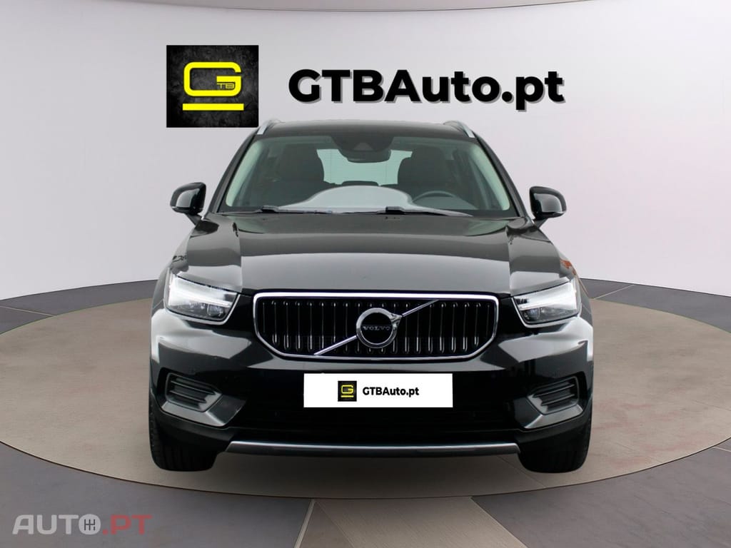 Volvo XC40 1.5 T2 MOMENTUM