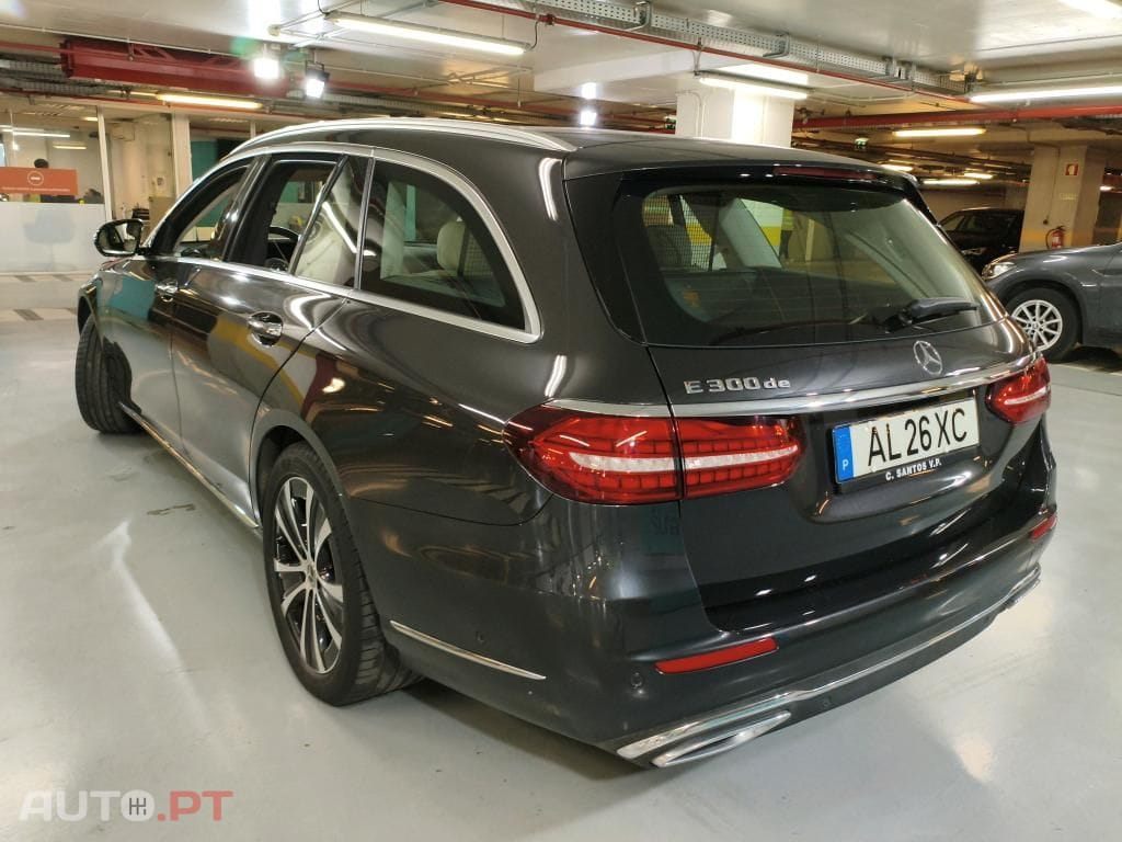 Mercedes-Benz E 300 de Avantgarde
