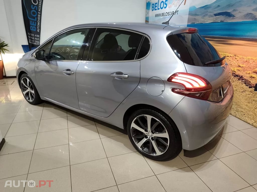 Peugeot 208 PureTech 110 Stop & Start EAT6 Tech Edition
