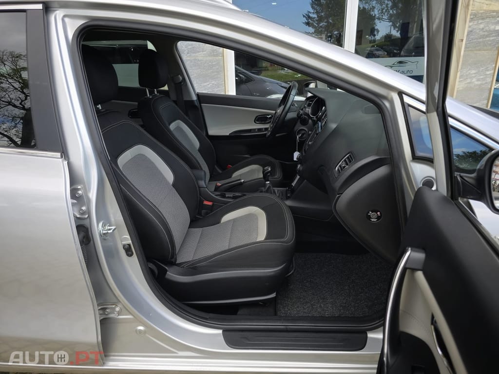 Kia Ceed SW 1.6 CRDi