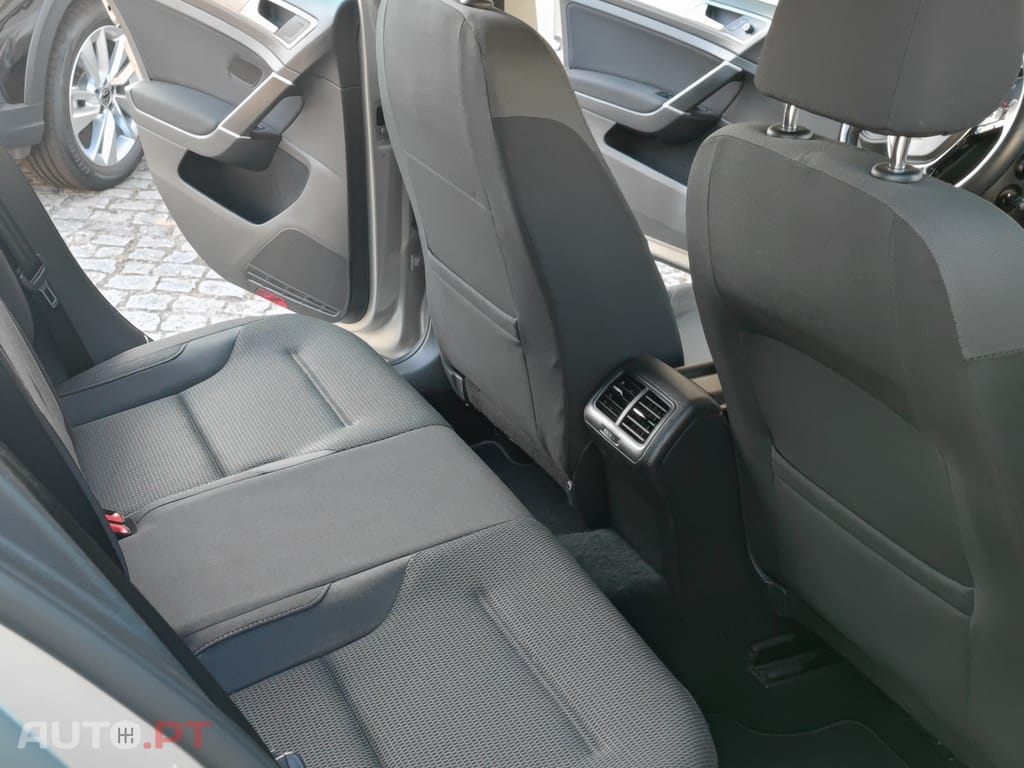 Volkswagen Golf VW Golf VII 1.6 TDI 110cv BlueMotion | Nacional