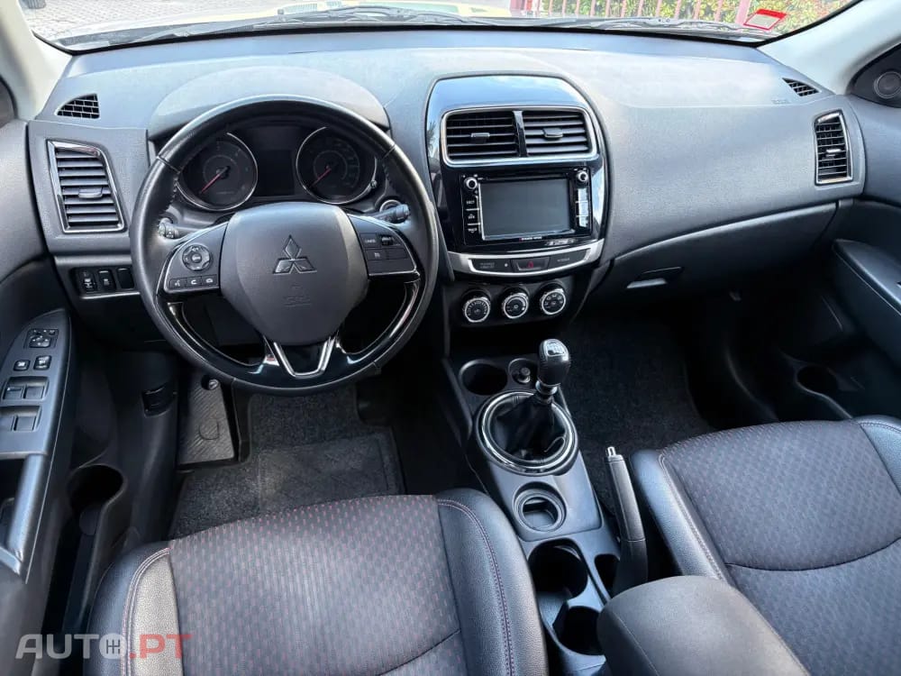 Mitsubishi ASX 1.6 DI-D Intense Black Edition