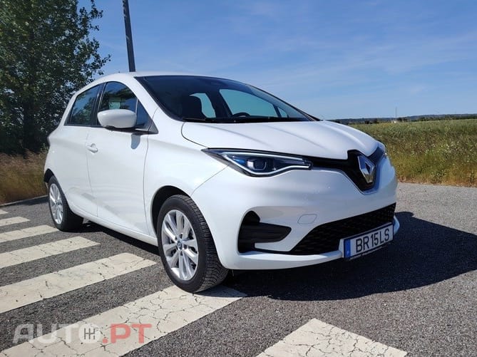 Renault Zoe (c/bateria) 52kwh experience + assentos aquecido + extras