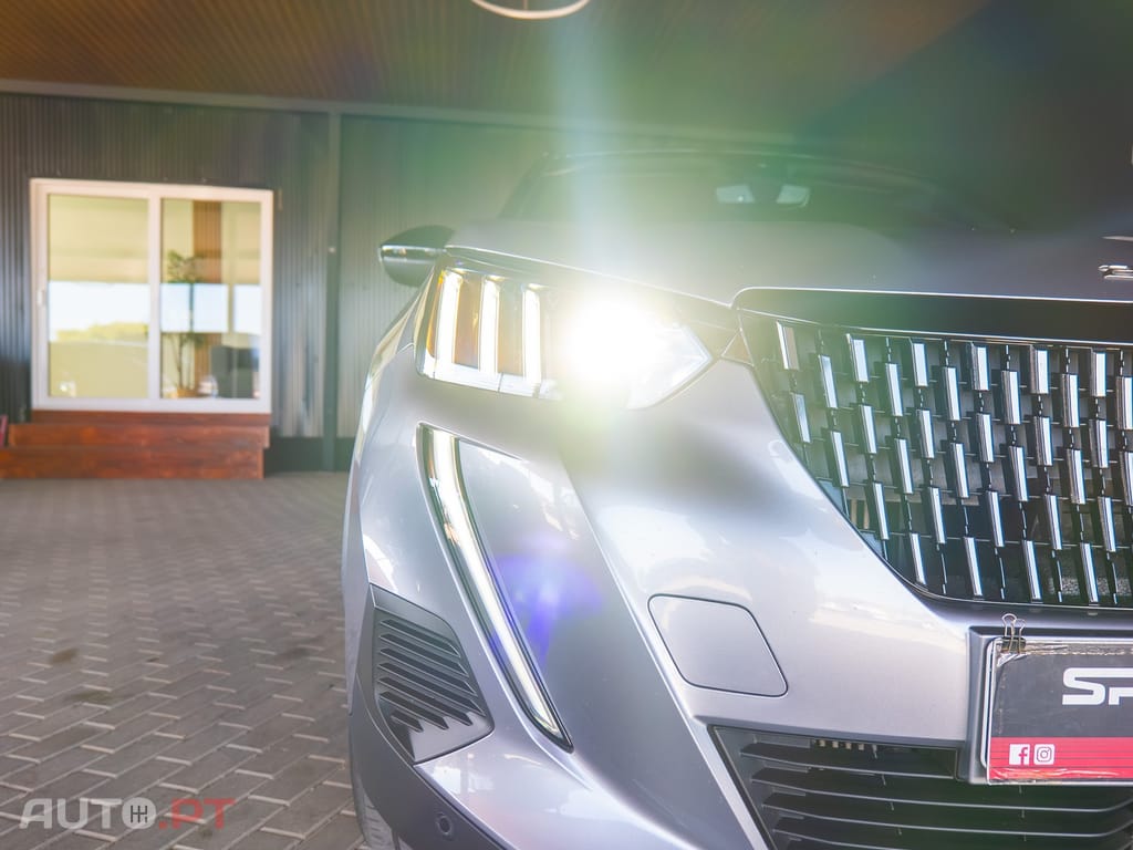 Peugeot 2008 1.2 PureTech GT