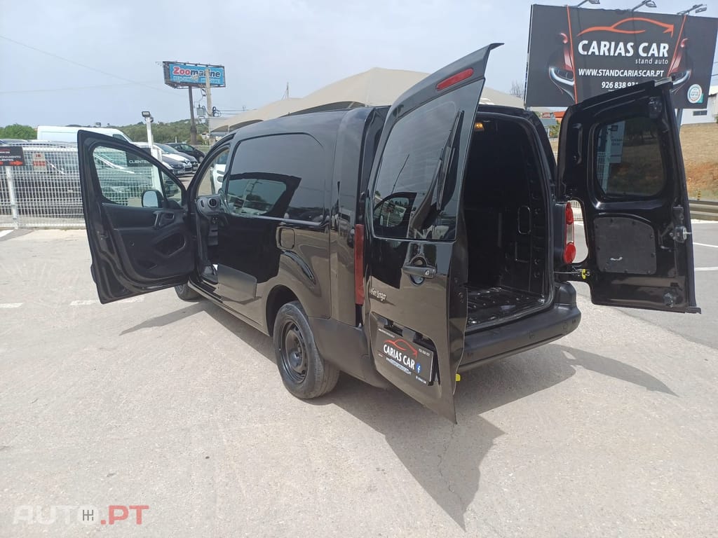 Citroen Berlingo 1.6 HDi Automática 3 Lug.