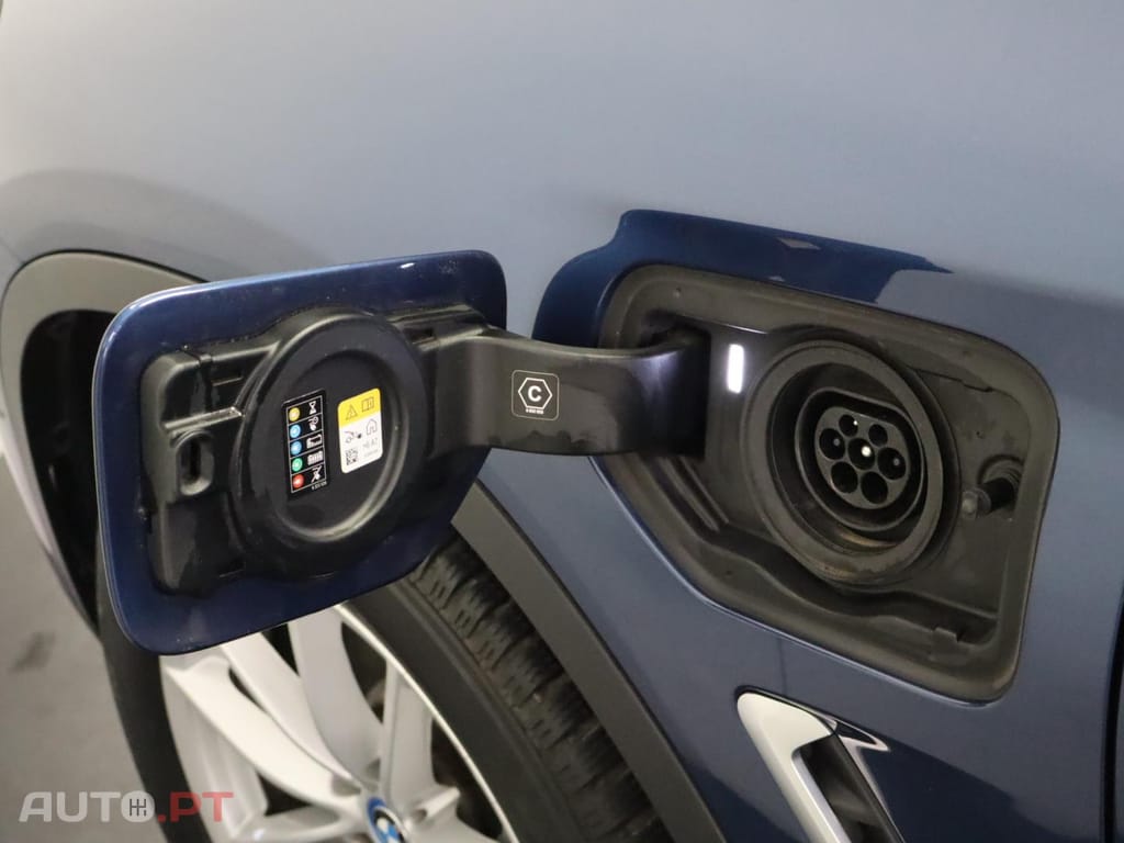 BMW X3 xDrive30e Auto
