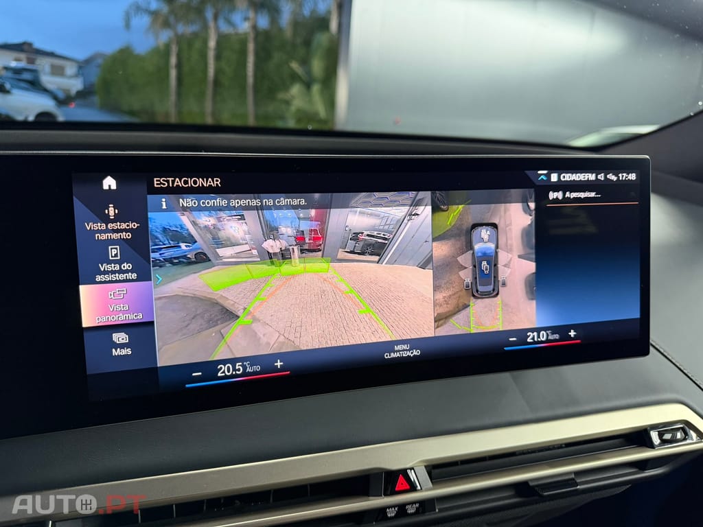 BMW iX xDrive 40 Pack Desportivo