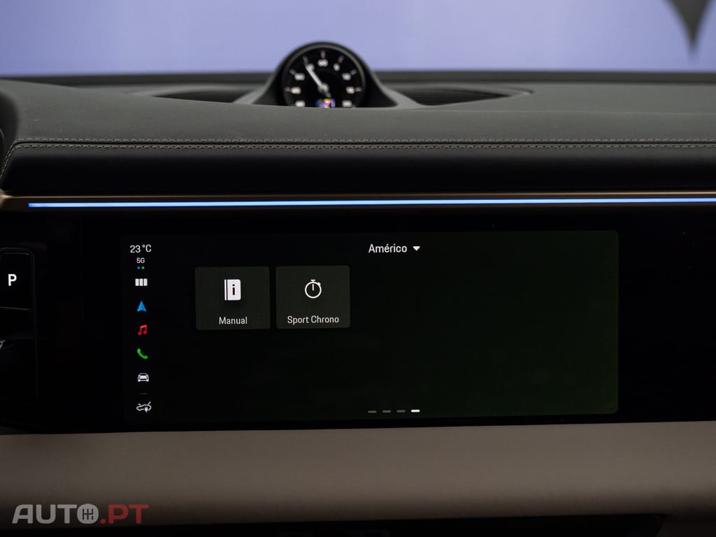 Porsche Macan Electric 4