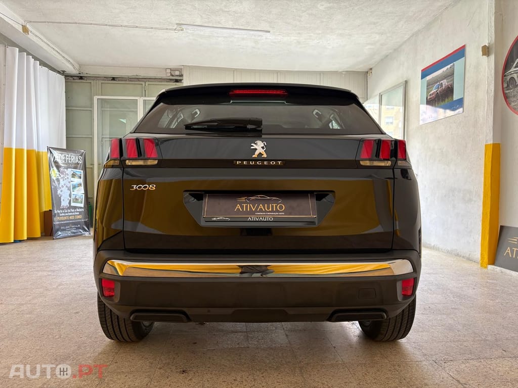 Peugeot 3008 1.5 BlueHDi Active