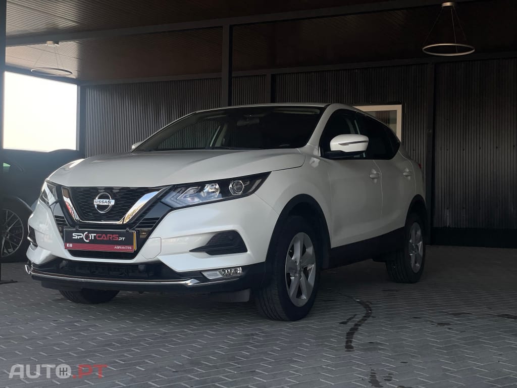 Nissan Qashqai 1.5 dCi N-Connecta