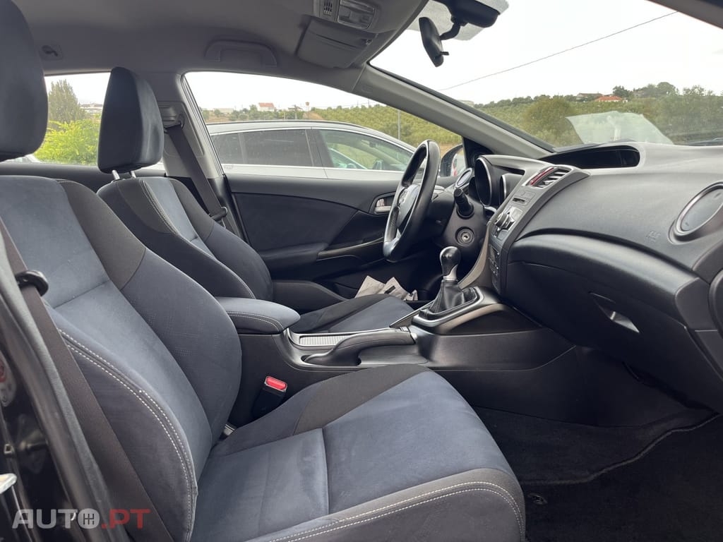 Honda Civic Tourer 1.6 i-DTEC Executive Navi