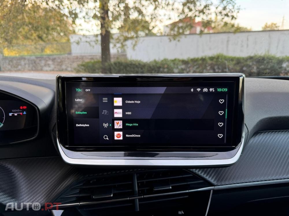 Peugeot 2008 1.2 PureTech Allure Pack