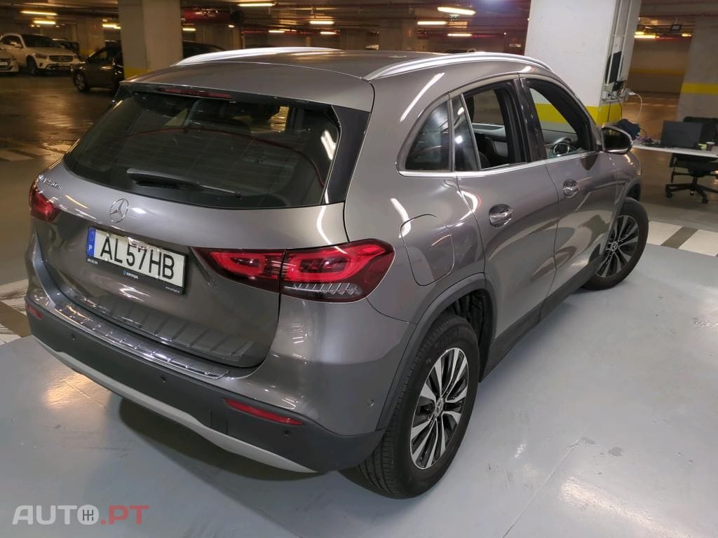 Mercedes-Benz GLA 250 e Style