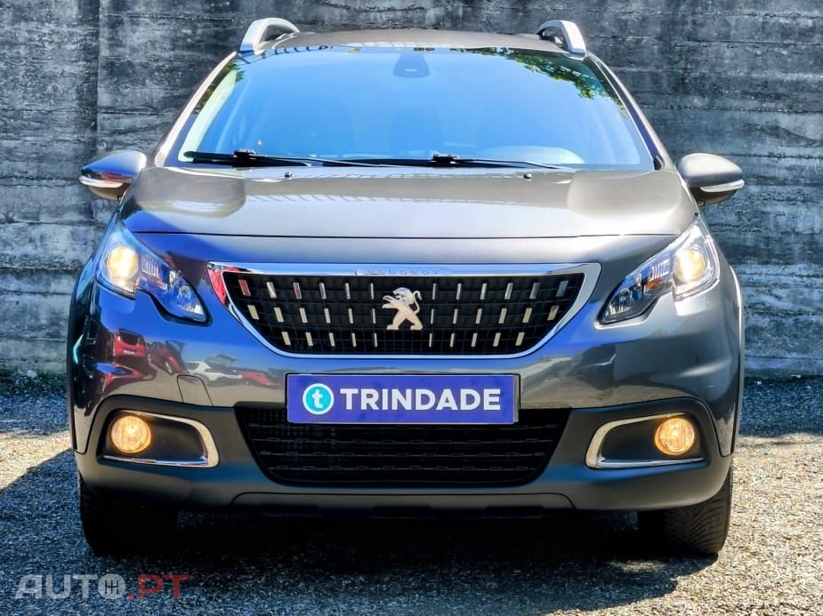 Peugeot 2008 1.2 PureTech Signature — fotografia 9