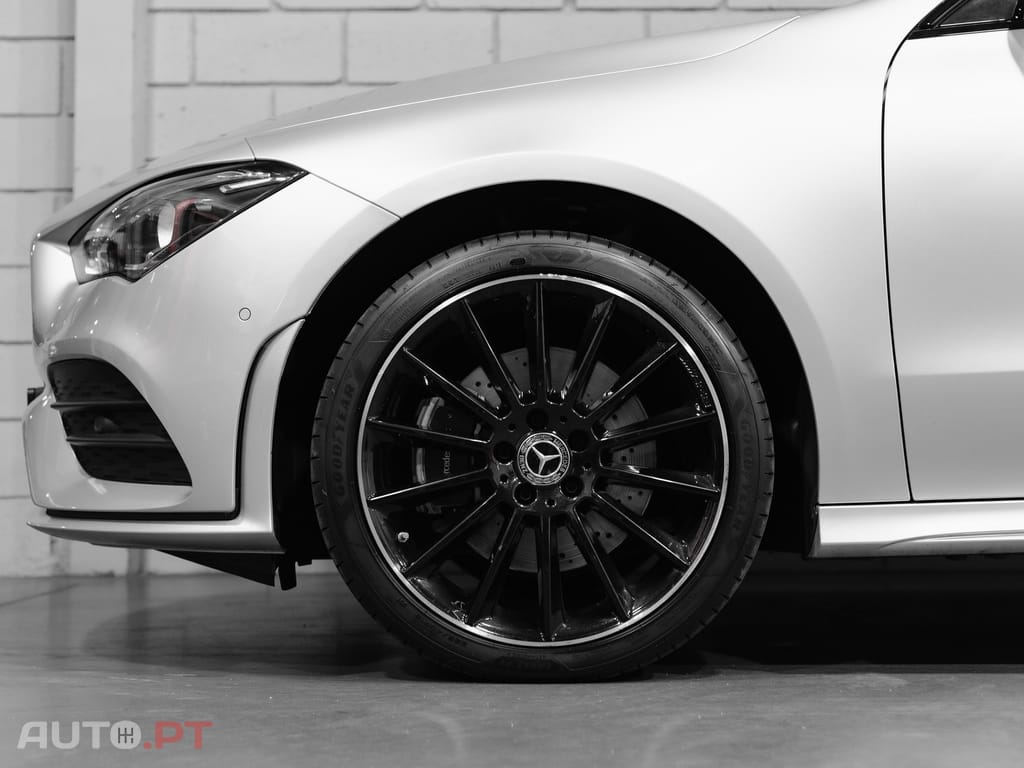 Mercedes-Benz CLA 250 e Shooting Brake AMG Line