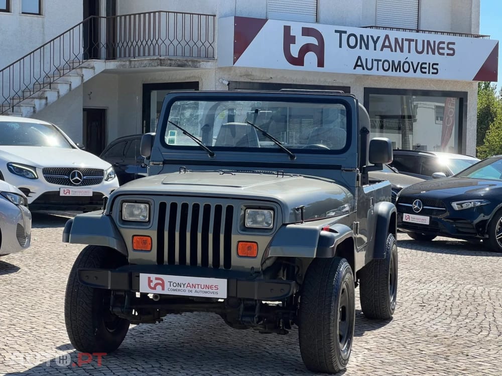 Jeep Wrangler 2.5 Sport Soft Top