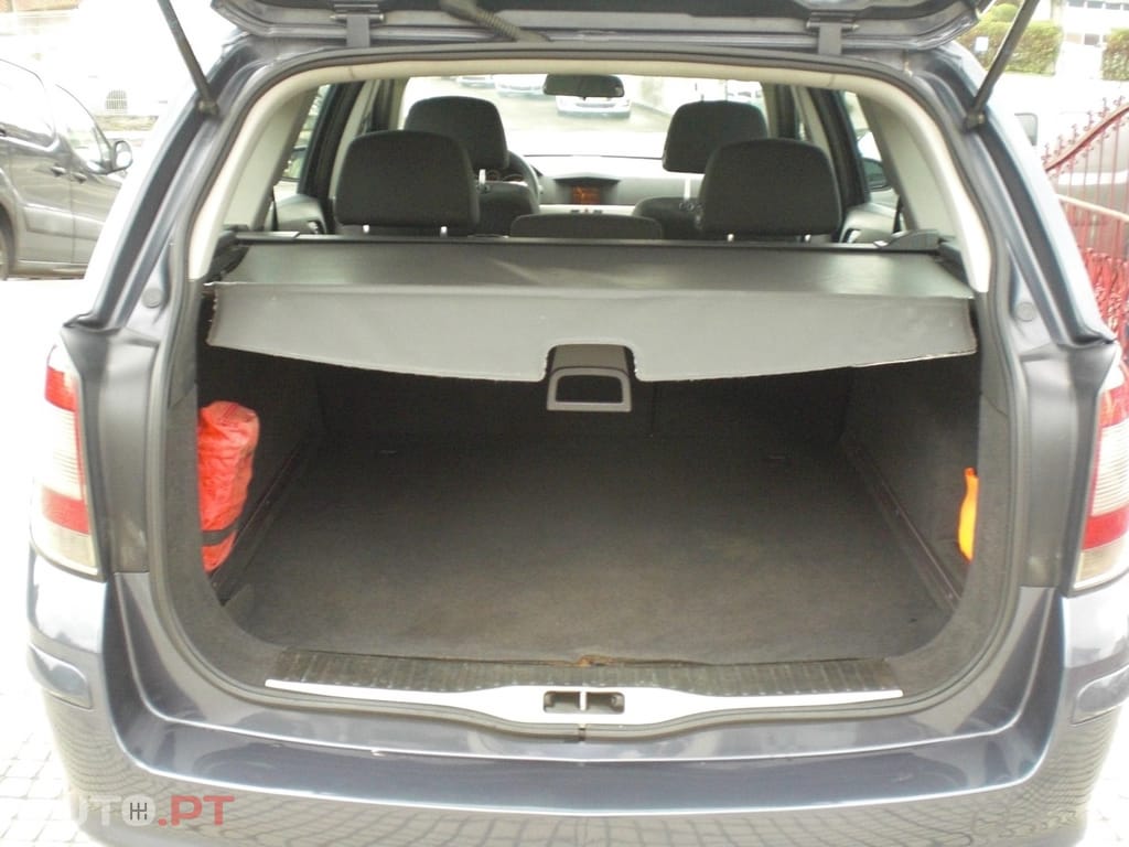 Opel Astra Caravan 1.3 CDTi Edition