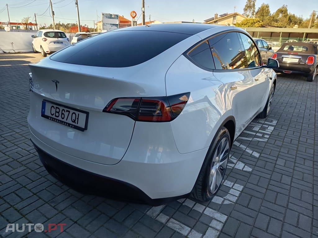 Tesla Model Y Tração Traseira