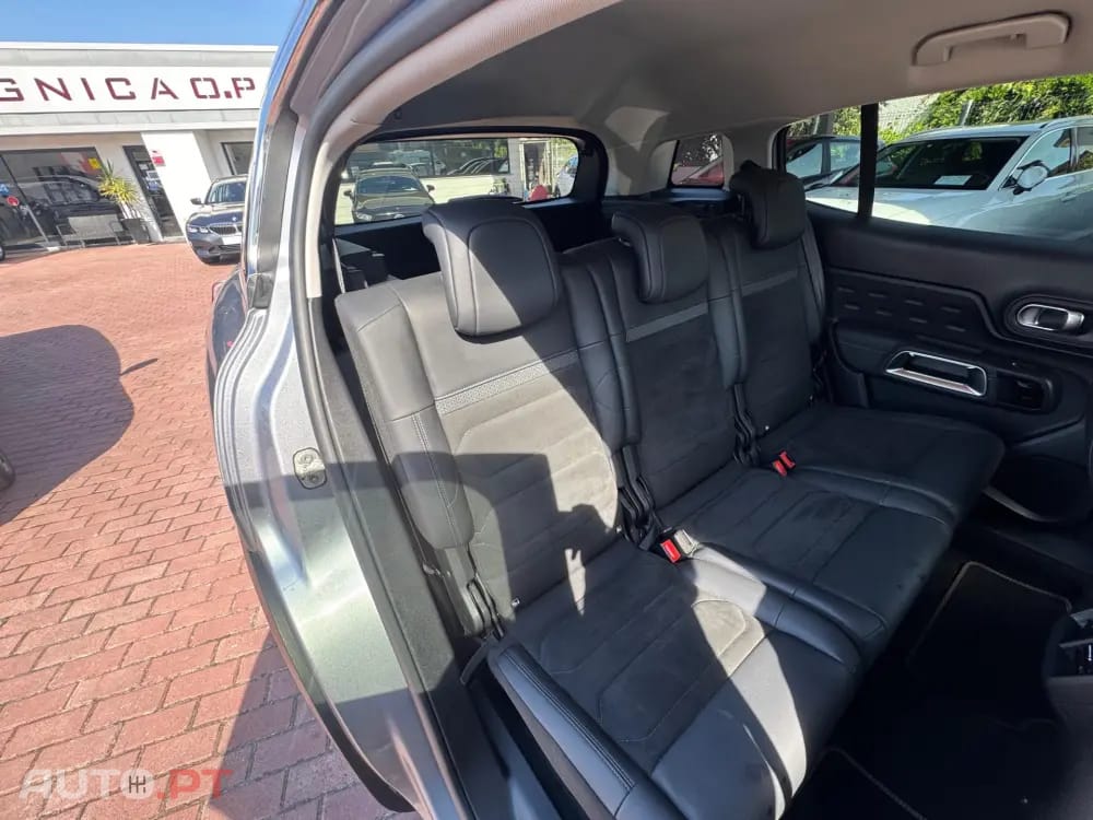 Citroen C5 Aircross 1.6 Hybrid Max e-EAT8