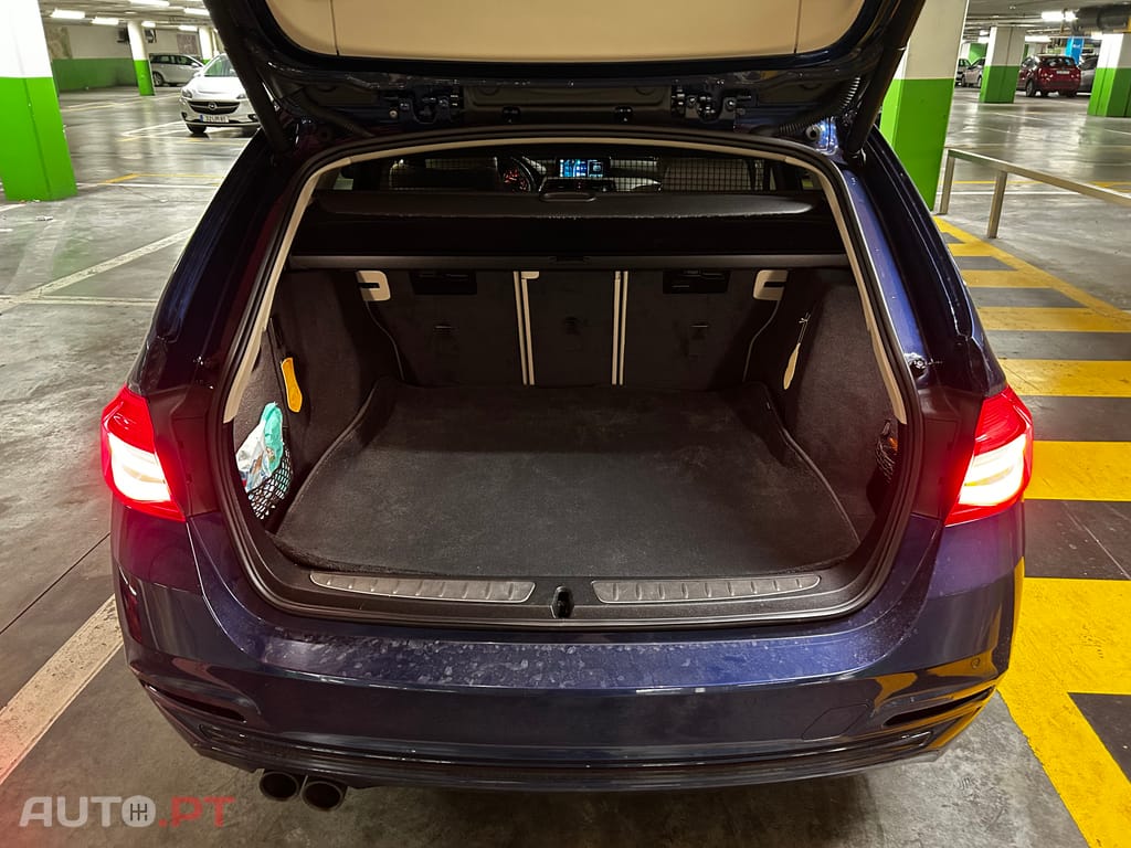 BMW 320 BMW 320d Touring Sport Line