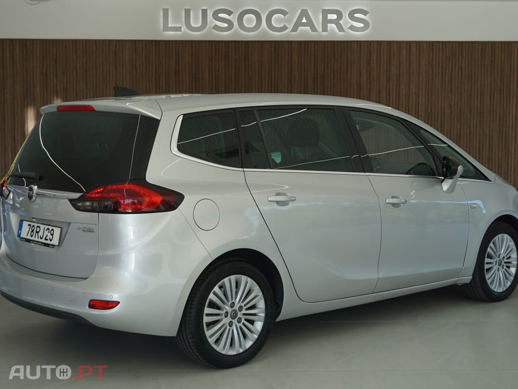 Opel Zafira 1.6 CDTi Executive